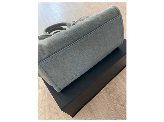 Borsa Chanel Deauville 29 Shopper in Denim Blu - vista 9