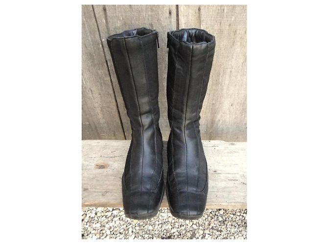 Botas Prada de cuero y nylon Negro - vista 3