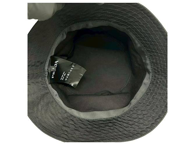 Cappello bucket Prada Re-Nylon con logo Nero - vista 6