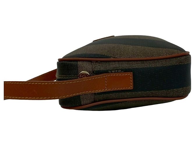 Fendi Schultertasche aus Leder mit Pequin FF Logo Muster Braun Schwarz Khaki - Ansicht 5
