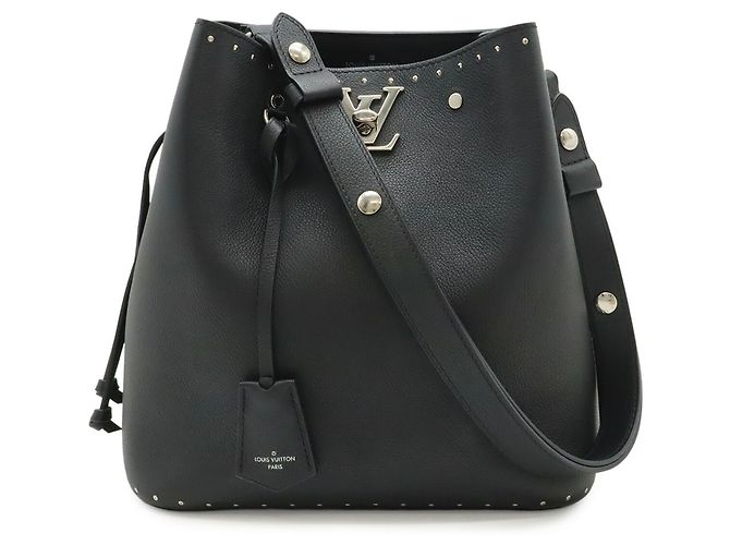 Borsa a tracolla Louis Vuitton Lockmere Bucket borchiata Nero - vista 2