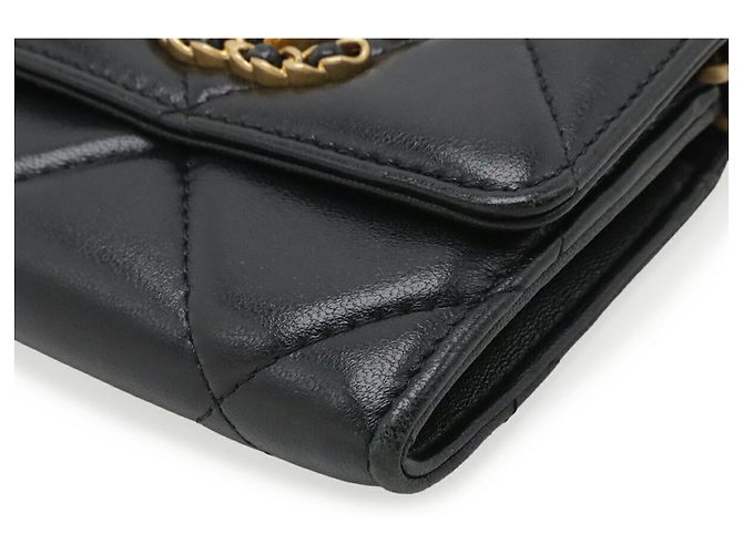 Portafoglio monete Chanel 19 Matelassé Coco Mark Chain Nero - vista 4