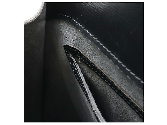 Borsa a Spalla Louis Vuitton Epi Cluny Nero - vista 8