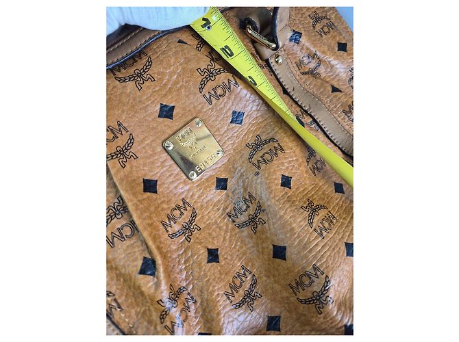 MCM Visetos Borsa Tote con Charm Orsetto Marrone - vista 13