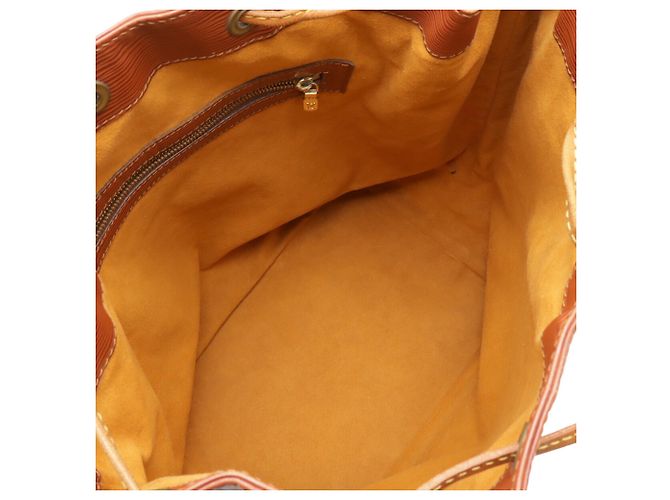 Borsa a Spalla Louis Vuitton Epi Noe Marrone D'oro - vista 6