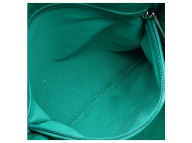 Chanel 22 Handtasche aus gestepptem glänzendem Kalbsleder Grün Medium Hellgrün - Ansicht 4