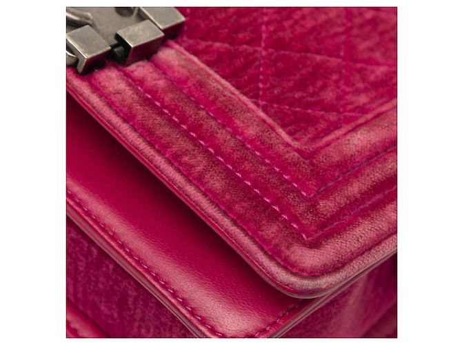 Chanel Boy Flap in velluto trapuntato rosa, piccolo - vista 7