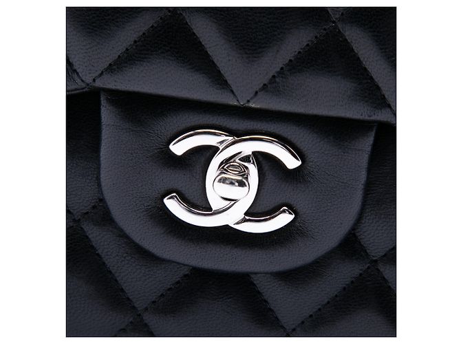 Chanel Black Jumbo Classic Lambskin Double Flap Nero - vista 5