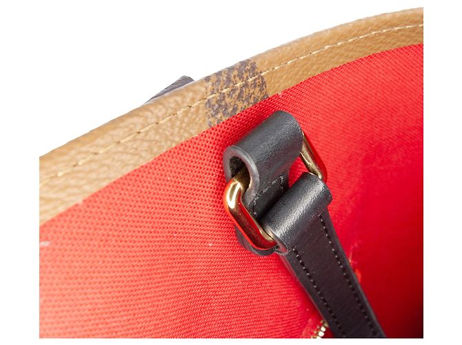 Louis Vuitton Marrone Monogram Reverse Giant OnTheGo GM - vista 6