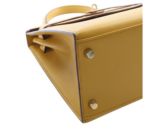 Hermès Kelly II Sellier 28 in pelle Epsom gialla Giallo Senape - vista 9