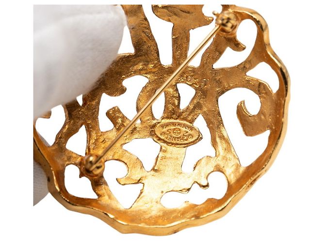 Spilla Chanel Coco Mark con Logo Rotondo D'oro - vista 3