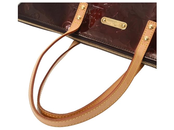 Borsa Tote Louis Vuitton Monogram Vernis Bellevue GM Bordò - vista 4