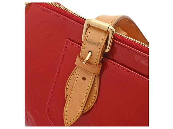 Rosewood Bolso Louis Vuitton Monogram Vernis Roja - vista 9