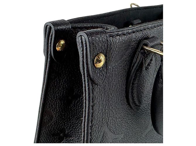 Borsa a tracolla Louis Vuitton Monogram Empreinte OnTheGo BB Nero - vista 6