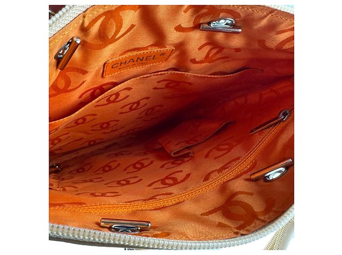 Borsa in pelle Chanel Cambon Line Beige - vista 5