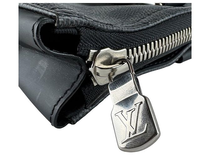 Borsa Louis Vuitton in Damier Graphite Nero - vista 11