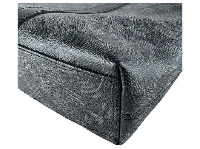 Borsa Louis Vuitton in Damier Graphite Nero - vista 9