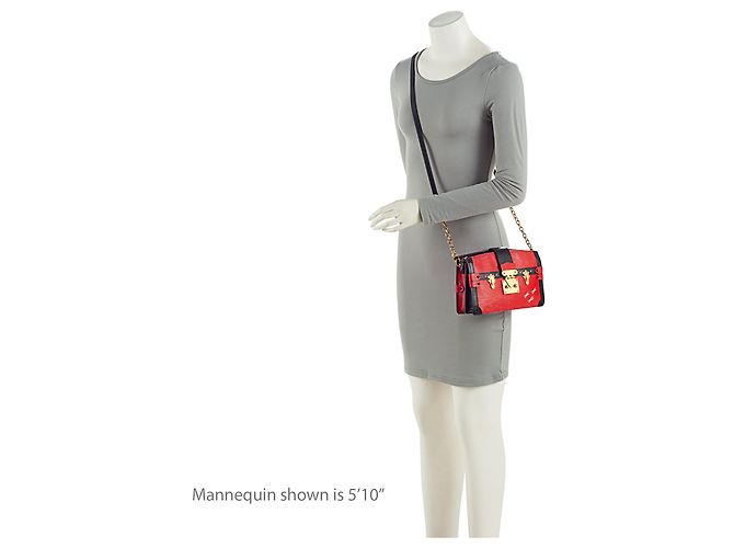 Clutch Trunk in pelle Epi Louis Vuitton Nero - vista 5