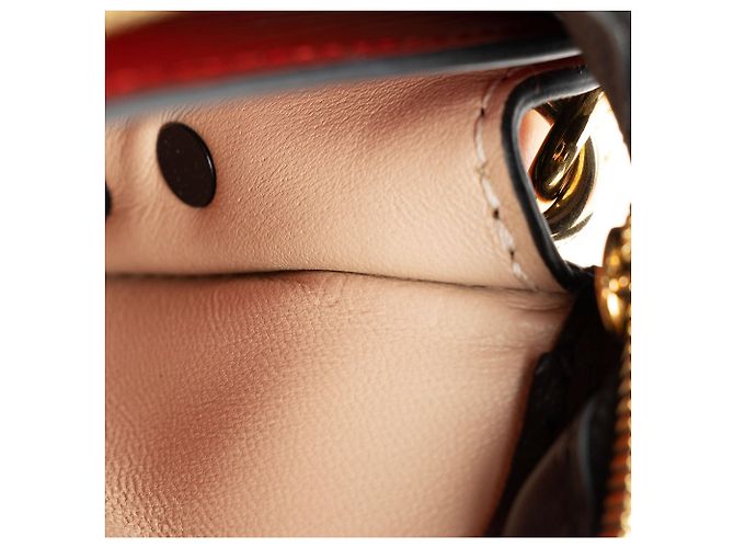 Clutch Trunk in pelle Epi Louis Vuitton Nero - vista 6