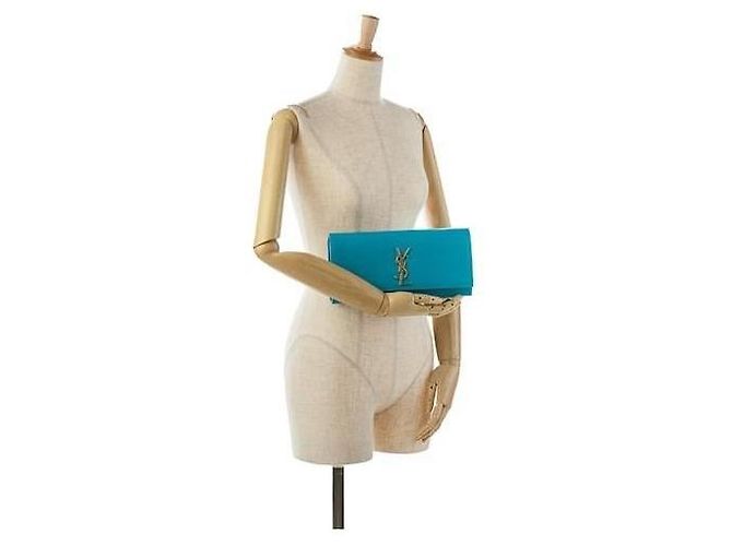 Yves Saint Laurent Saint Laurent Pochette Cassandre en Cuir Caviar - Turquoise Bleu - vue 14
