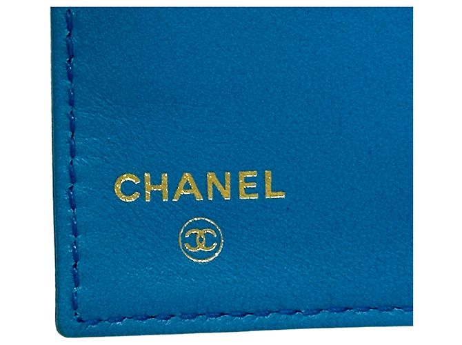 Cartera larga de cuero caviar para mujer Chanel azul - vista 6