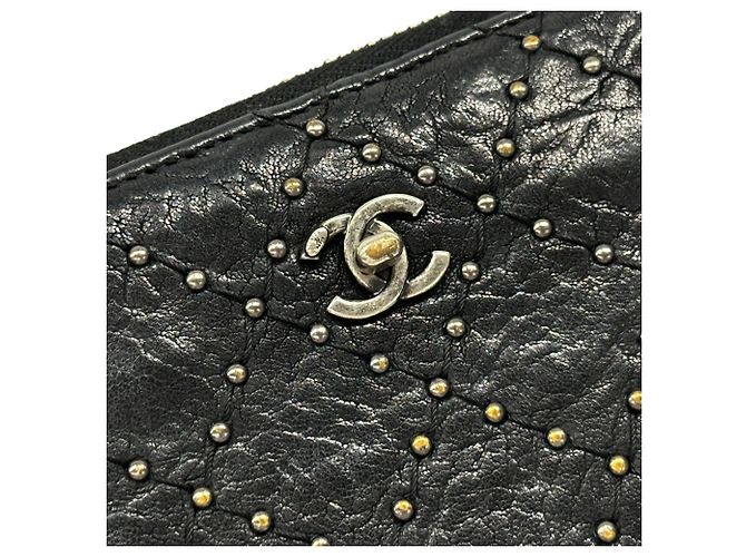 Portafoglio lungo matelassé con borchie Chanel Nero - vista 4