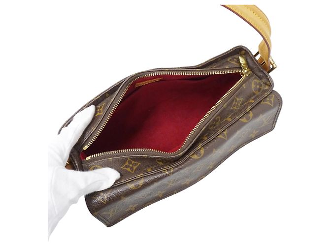 Borsa a Spalla Louis Vuitton Monogram Marrone Monogramma - vista 5