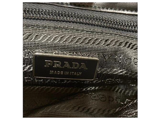 Borsa a mano in pelle con logo triangolo Prada e motivo floreale Nero - vista 7