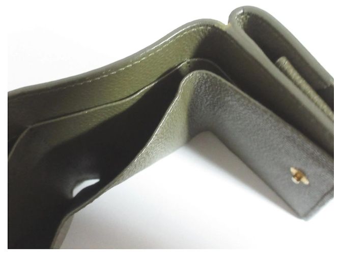 Yves Saint Laurent Origami Tiny Wallet in Khaki - Ansicht 7