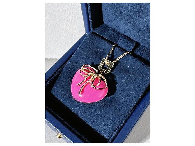Louis Vuitton Collar Edición Limitada Valentine's Day Lazo Corazón Rosa - vista 6