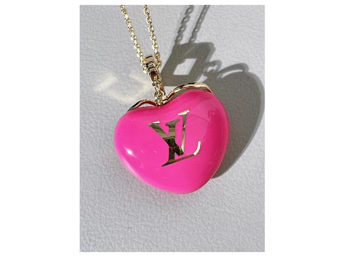 Louis Vuitton Collar Edición Limitada Valentine's Day Lazo Corazón Rosa - vista 9