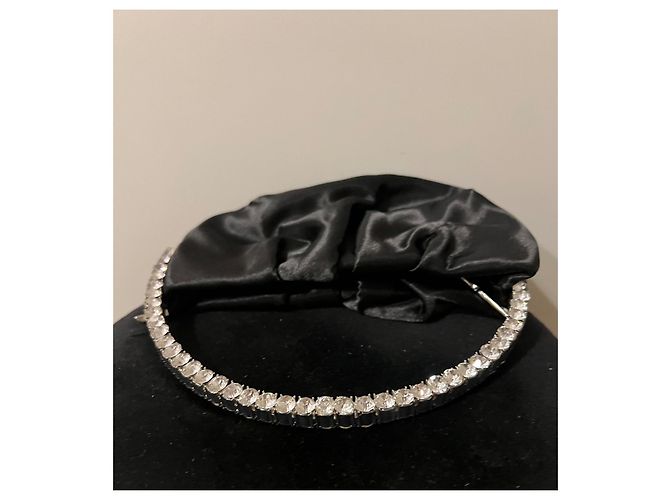 Autre Marque True Decadence Borsa in raso nero con manico in cristalli - vista 2