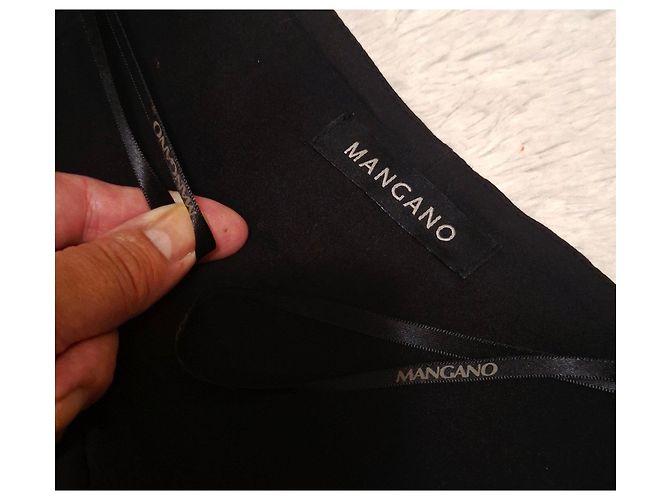 Mangano schwarzes asymmetrisches trägerloses Abendkleid - Ansicht 7