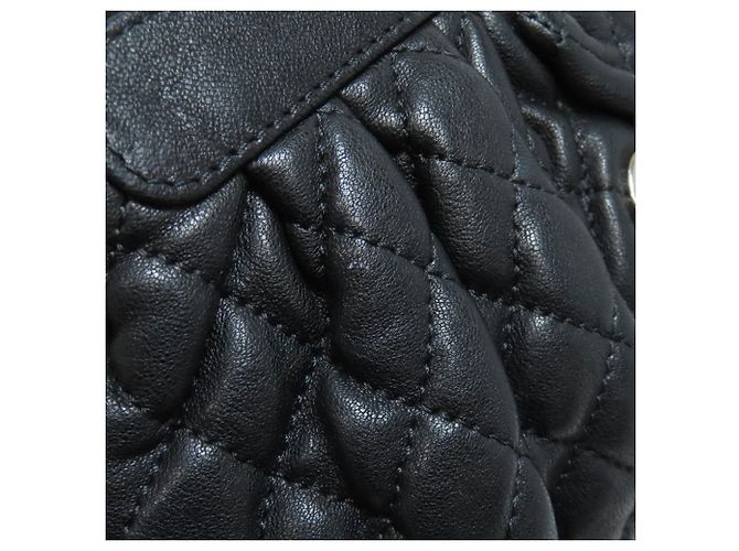 Borsa a tracolla con catena in pelle di vitello nera Chanel Nero - vista 16