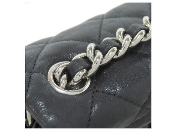 Borsa a tracolla con catena in pelle di vitello nera Chanel Nero - vista 17