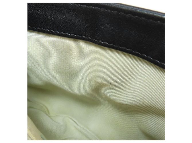 Borsa a tracolla con catena in pelle di vitello nera Chanel Nero - vista 9