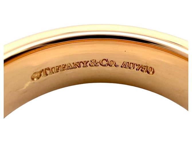 Anello T Wide di Tiffany & Co. in oro giallo 18K - vista 6