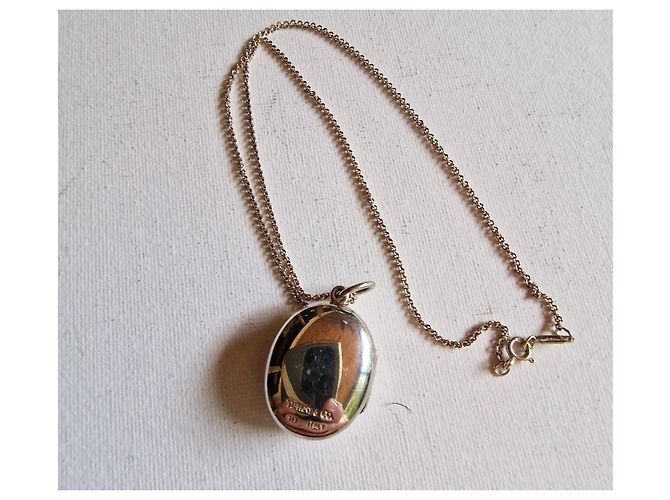 Pendente medaglione Tiffany & Co. in argento Silver hardware - vista 2