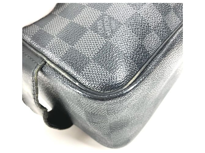 Beauty case Louis Vuitton Damier Graphite Nero - vista 7