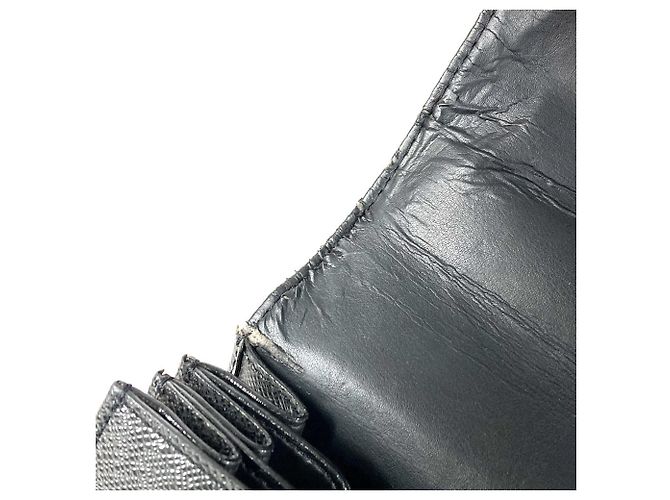 Borsa Louis Vuitton Taiga Serviette Kazan Nero Grigio - vista 15