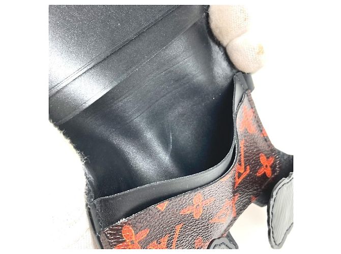 Louis Vuitton Purses, wallets, cases Black - view 7