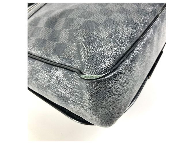 Borsa Messenger Louis Vuitton Damier Graphite Nero - vista 10