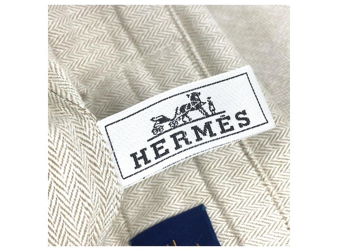 Hermès Hermes Baggage Aline Handtasche Weiß - Ansicht 17
