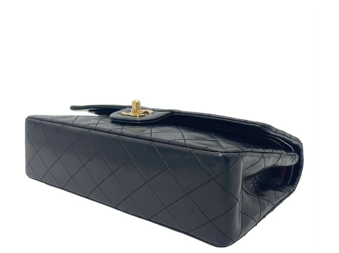 Borsa a tracolla Chanel Matelassé 25 Chain Nero - vista 3