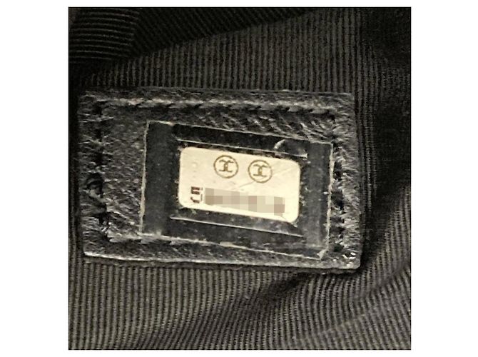 Borsa a Spalla Chanel Large Coco Tassel Nero - vista 13
