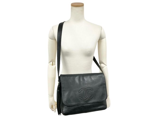 Borsa a Spalla Chanel Large Coco Tassel Nero - vista 14
