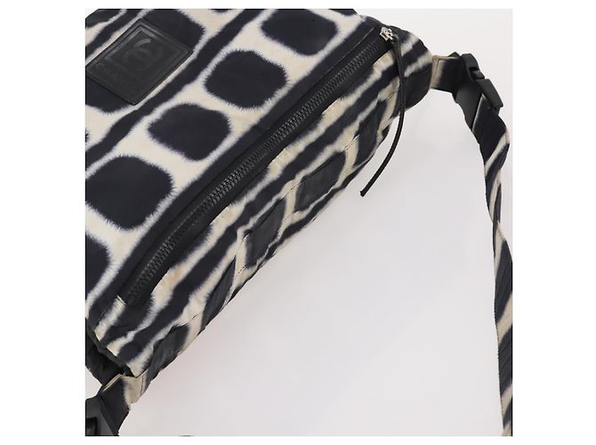 Borsa a tracolla reversibile CHANEL Sports Line Nylon Nero Argento CC Auth bs35056 - vista 6