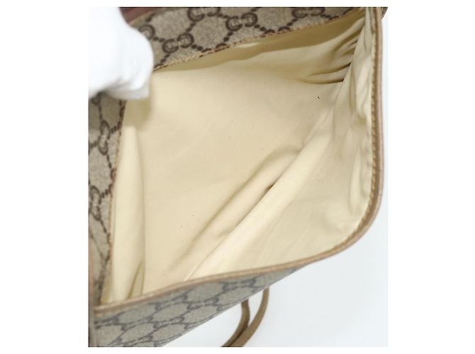 Bolsa de Ombro GUCCI GG Plus Supreme PVC Bege Ouro Auth 180113 Dourado - vista 19