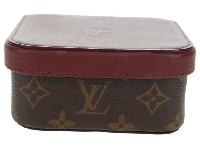 LOUIS VUITTON Monogram Boite Camille MM Jewelry Box Bordeaux GI0019 Auth 179587V Monogramme - vue 13