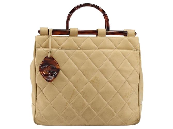CHANEL Matelasse Hand Bag Lamb Skin Beige CC Auth BA12511 - vista 2